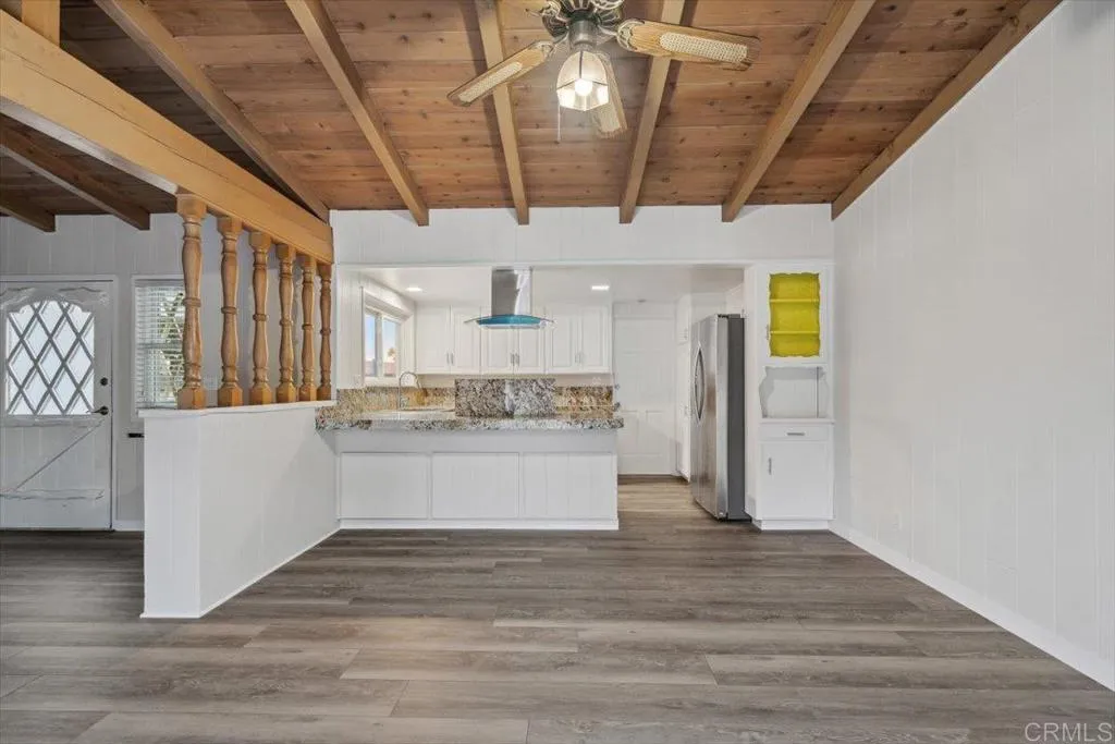https://cdn.realtyfeed.com/cdn/127/306466910/59e0d6ee8b3f9f0727eba71eb0a7fbcb.webp