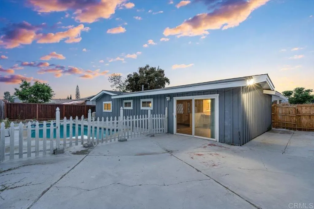 https://cdn.realtyfeed.com/cdn/127/306466910/5fd7e16b9fca0a9a2f0e47ac9fe1efc3.webp