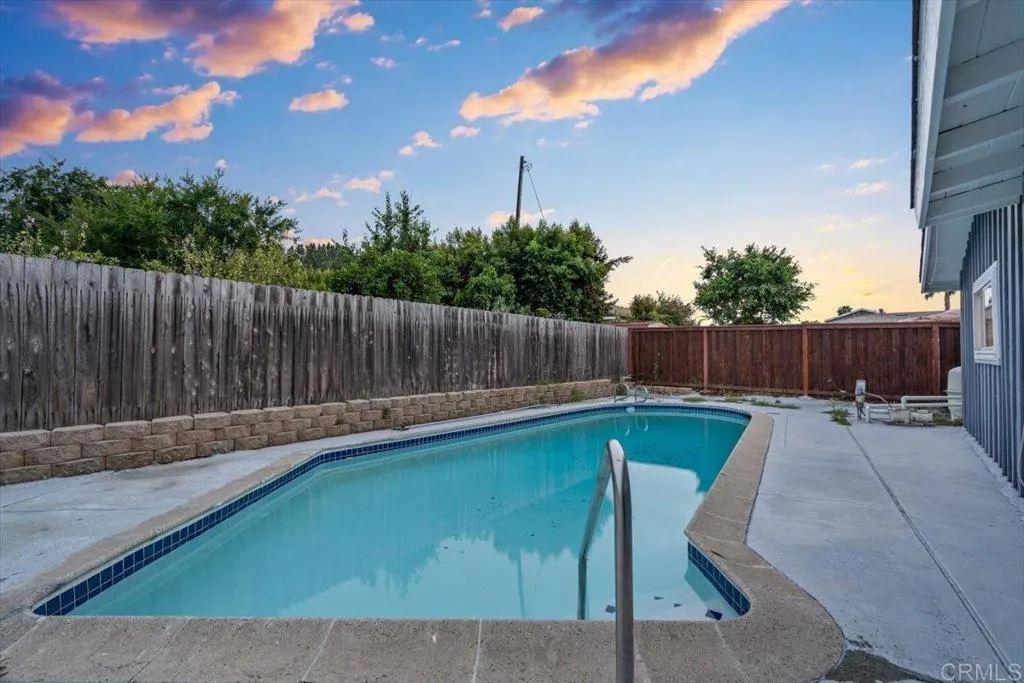 https://cdn.realtyfeed.com/cdn/127/306466910/e872ebd3d96b464b2c32c67d4301a6a7.webp