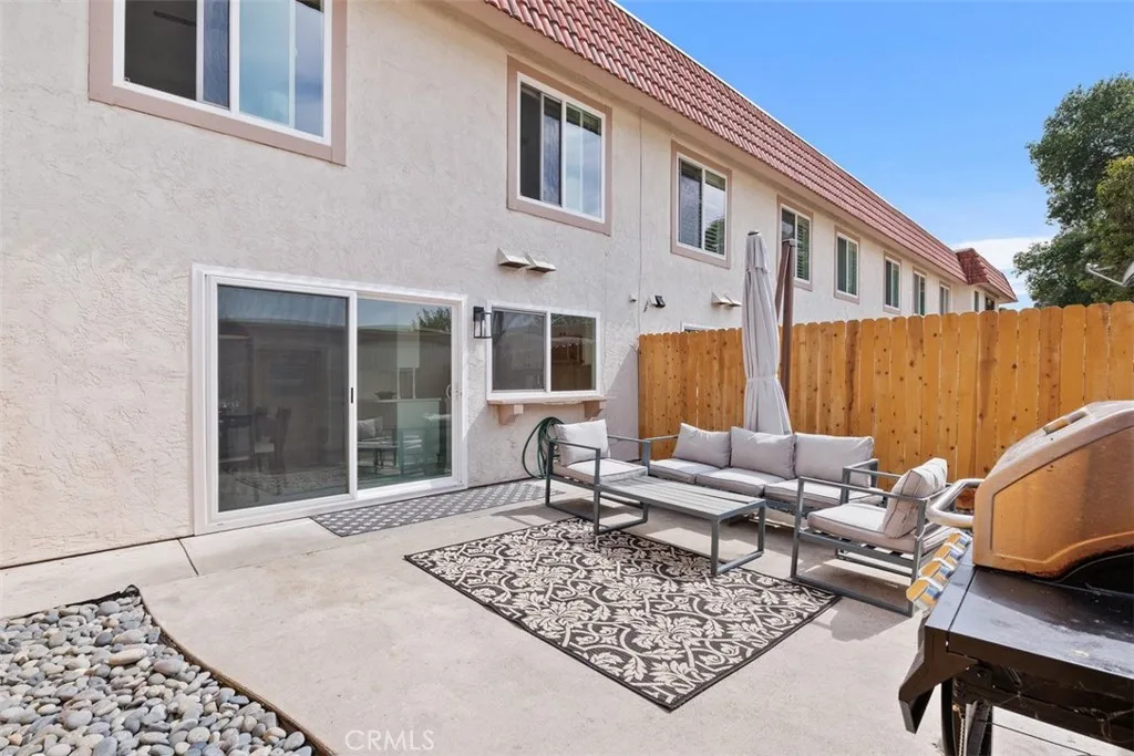 https://cdn.realtyfeed.com/cdn/127/306466944/d662cc2a80b527d8aa949eff797a902a.webp