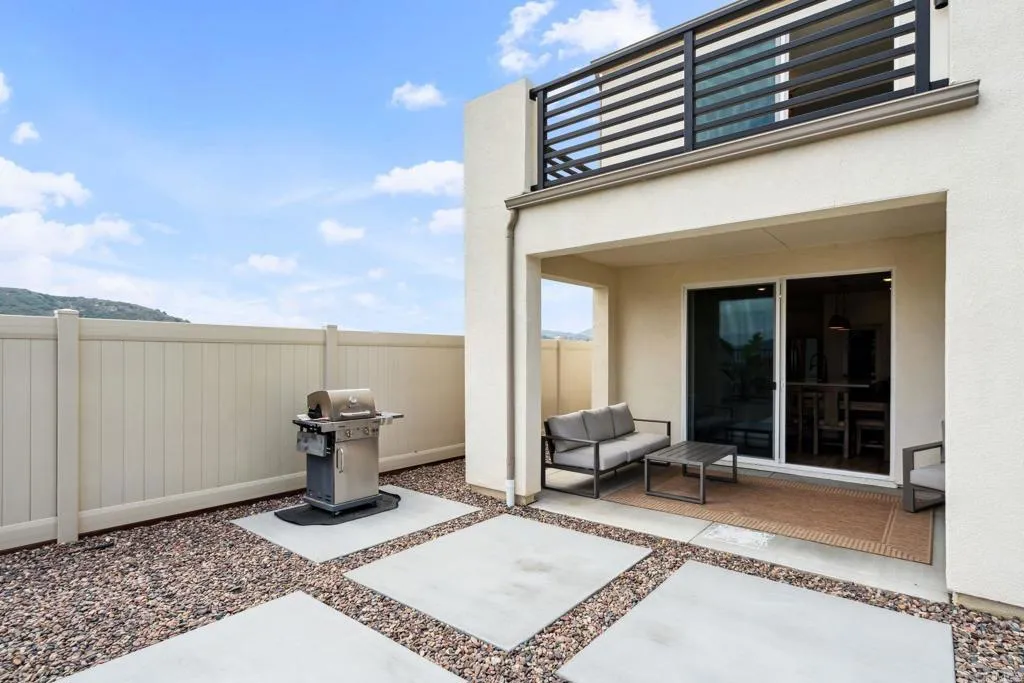 https://cdn.realtyfeed.com/cdn/127/306466966/eb01add5527e08bb54cf970007befe62.webp