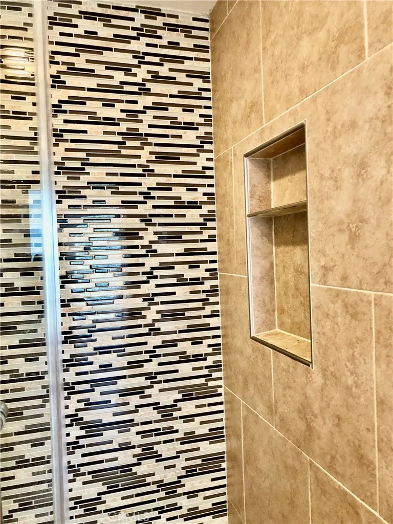 https://cdn.realtyfeed.com/cdn/127/306467062/046f501bf3ca24ecd8ae75ed24a3fef8.webp