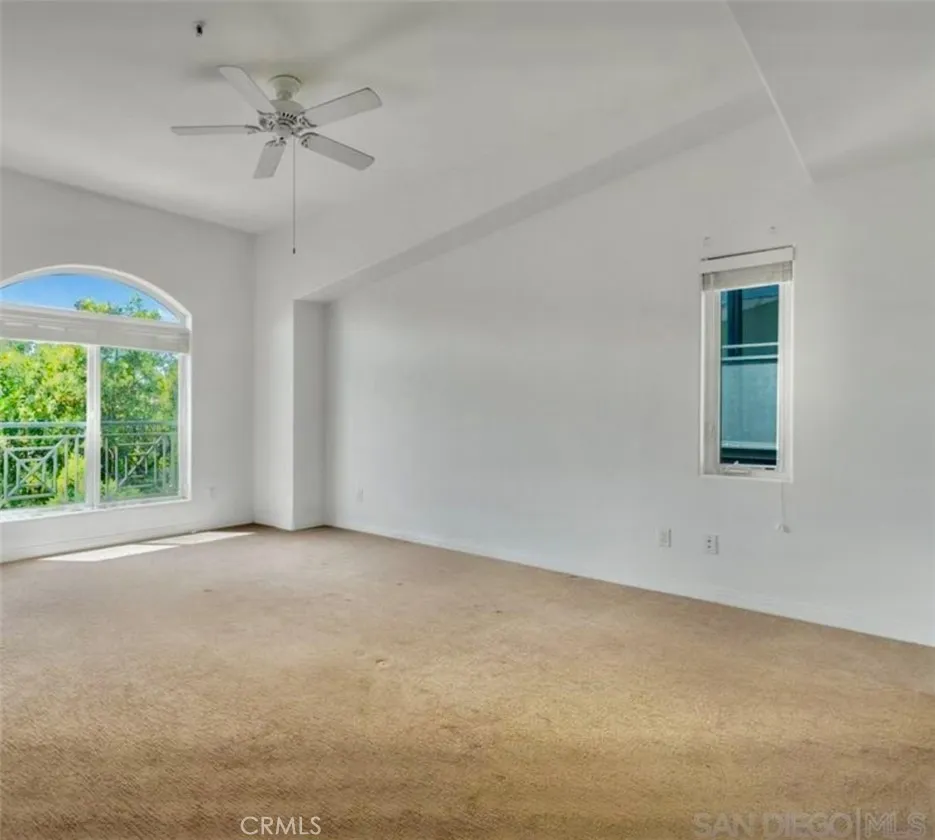 https://cdn.realtyfeed.com/cdn/127/306467062/10c20c9f634a0e17078a73d2968fa9c5.webp