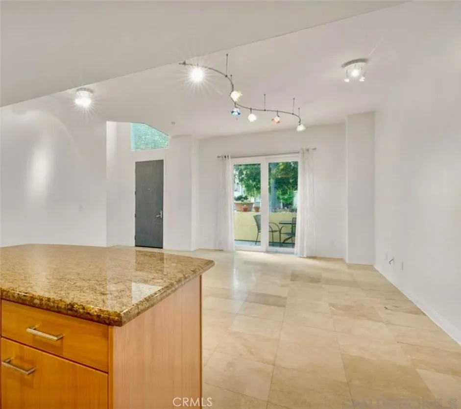 https://cdn.realtyfeed.com/cdn/127/306467062/98c1d15b3e37981e00ec826708f9f7a3.webp