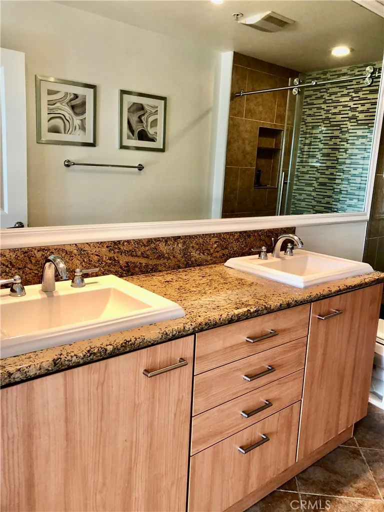 https://cdn.realtyfeed.com/cdn/127/306467062/acb0e9b89355e5c1869cf077c1166f2c.webp
