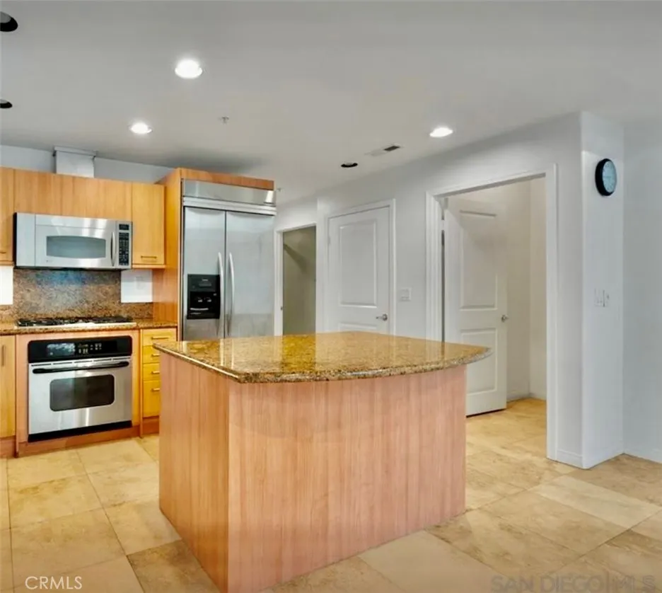 Photo #11: IV25133141 Listing: Photo #11