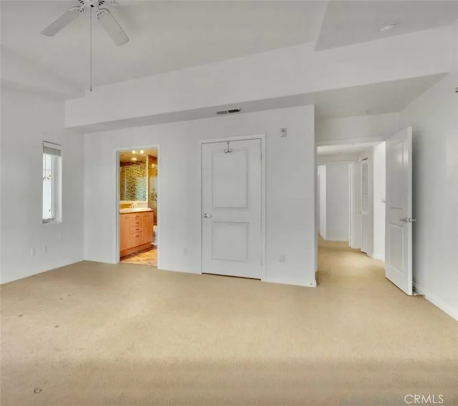 https://cdn.realtyfeed.com/cdn/127/306467062/e571ae6f96a0c9080c24ed4d01c58070.webp