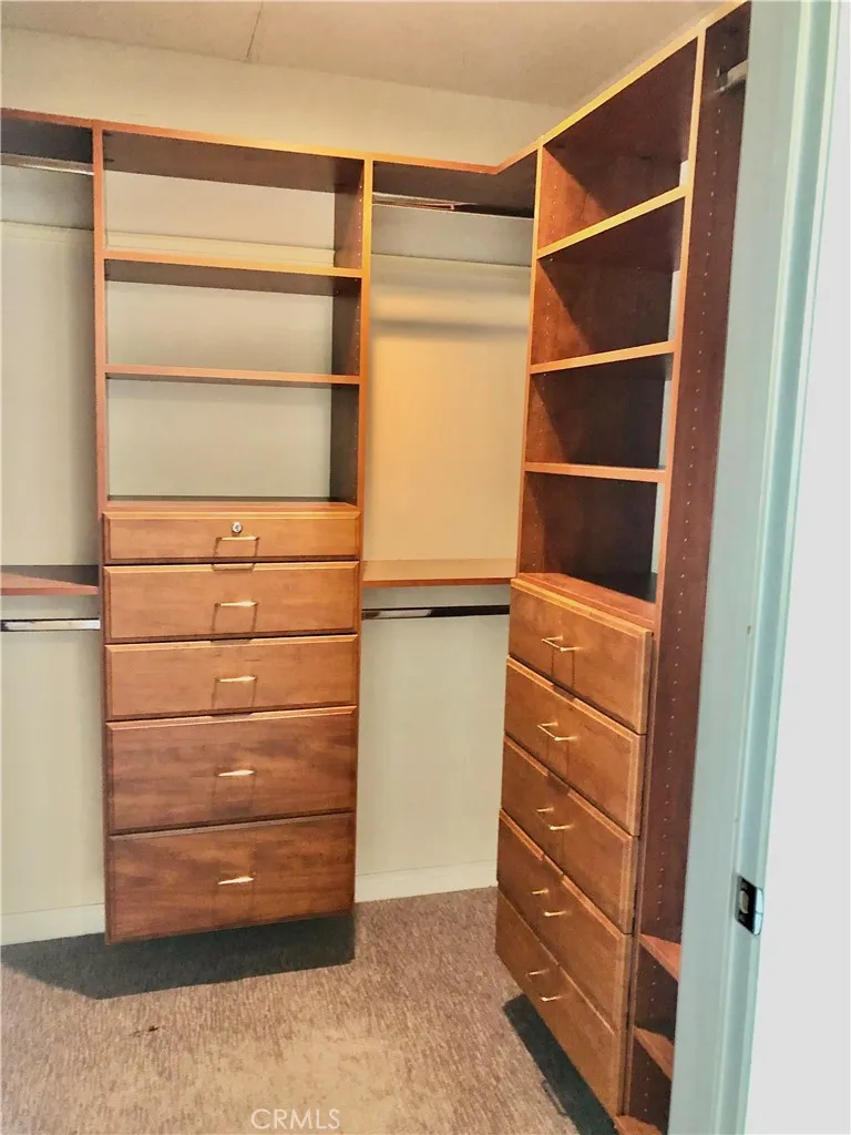 https://cdn.realtyfeed.com/cdn/127/306467062/f54f39e5549228e140a4eaf132cb9fcd.webp