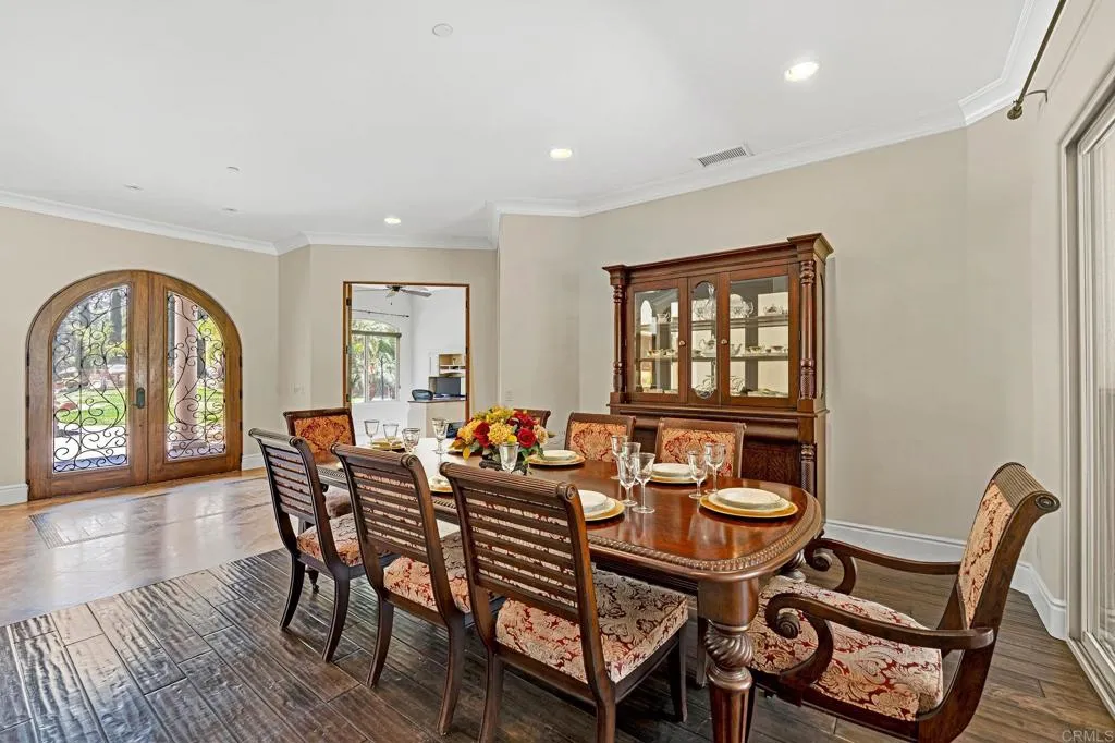 https://cdn.realtyfeed.com/cdn/127/306467106/9365e9f2b8f0c62e72018bd51e1ea23c.webp