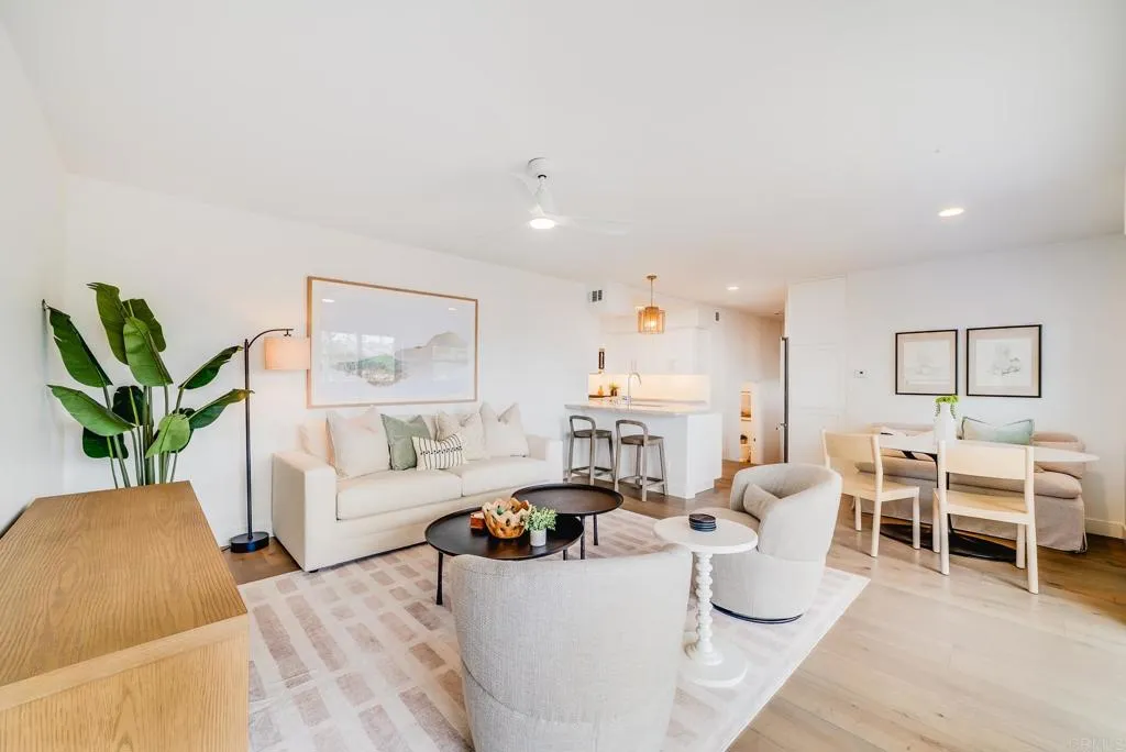 https://cdn.realtyfeed.com/cdn/127/306467107/5431328b8807dee78569e35d8199fd08.webp