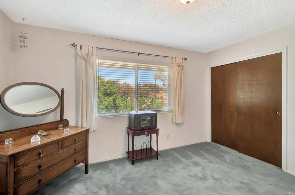 https://cdn.realtyfeed.com/cdn/127/306467112/4c7a463b3c46538e4ad4a2e2b2c6ff15.webp
