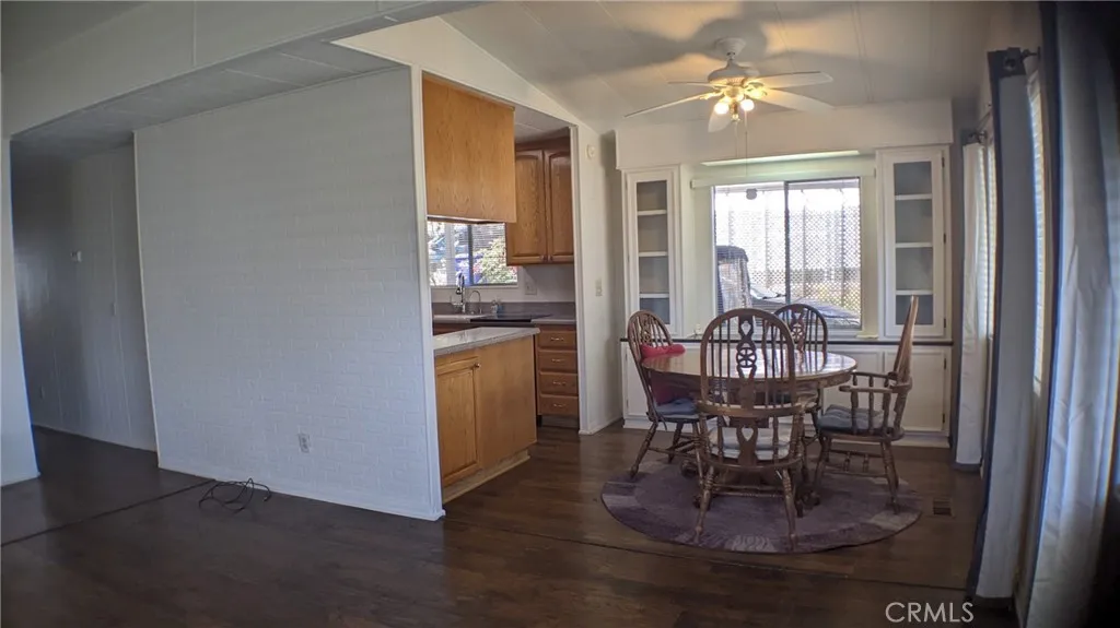 https://cdn.realtyfeed.com/cdn/127/306467128/88e7911a7eddbec3551caf7d5c0a5a70.webp