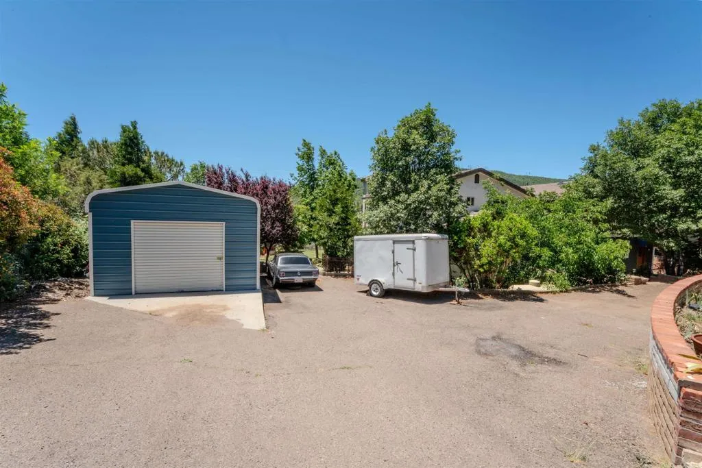 https://cdn.realtyfeed.com/cdn/127/306467281/1226f66e3bb32a9c3582e2426d2db1d9.webp