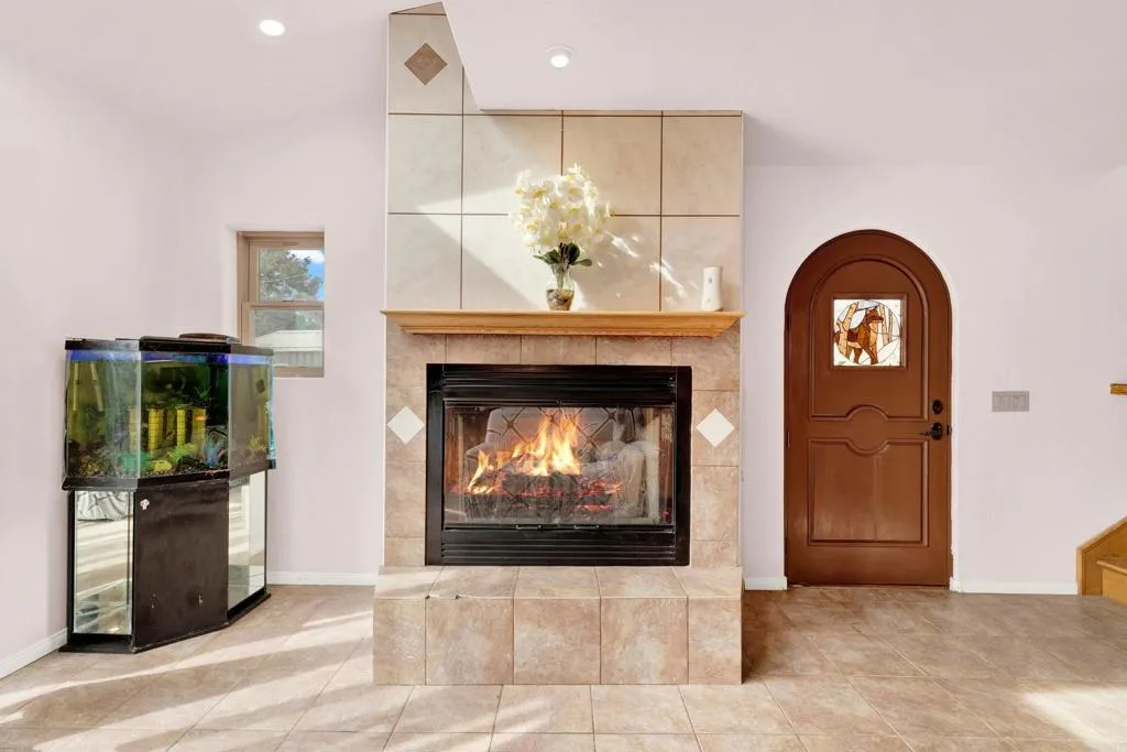 https://cdn.realtyfeed.com/cdn/127/306467281/5d6a4ed17fb1b7e11a416edf939dfeaf.webp
