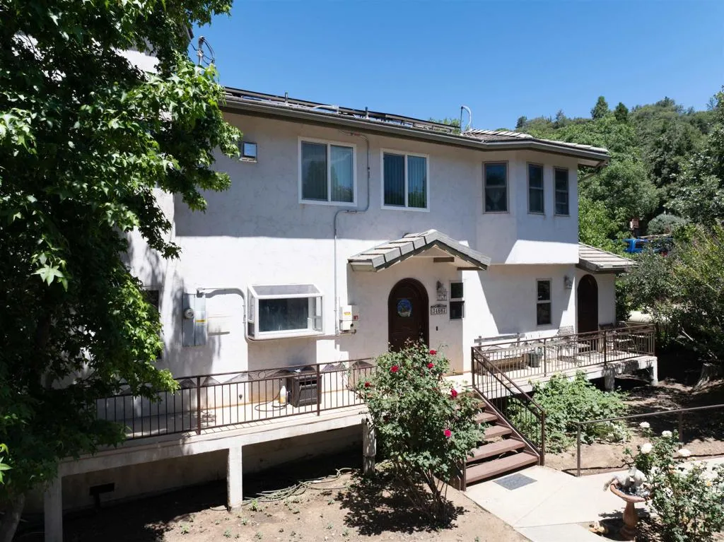 https://cdn.realtyfeed.com/cdn/127/306467281/9b88b182331ae6c5c214d3527bb4a8c9.webp