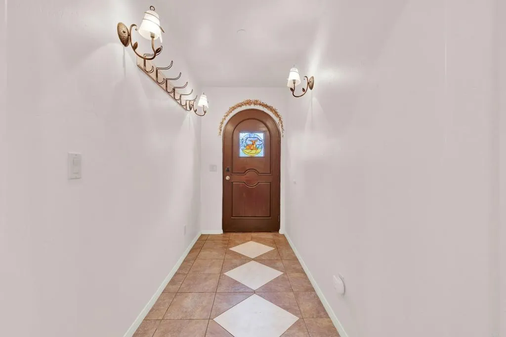 https://cdn.realtyfeed.com/cdn/127/306467281/b07e035d15caab0bf6f23bbeb6bf8d9d.webp