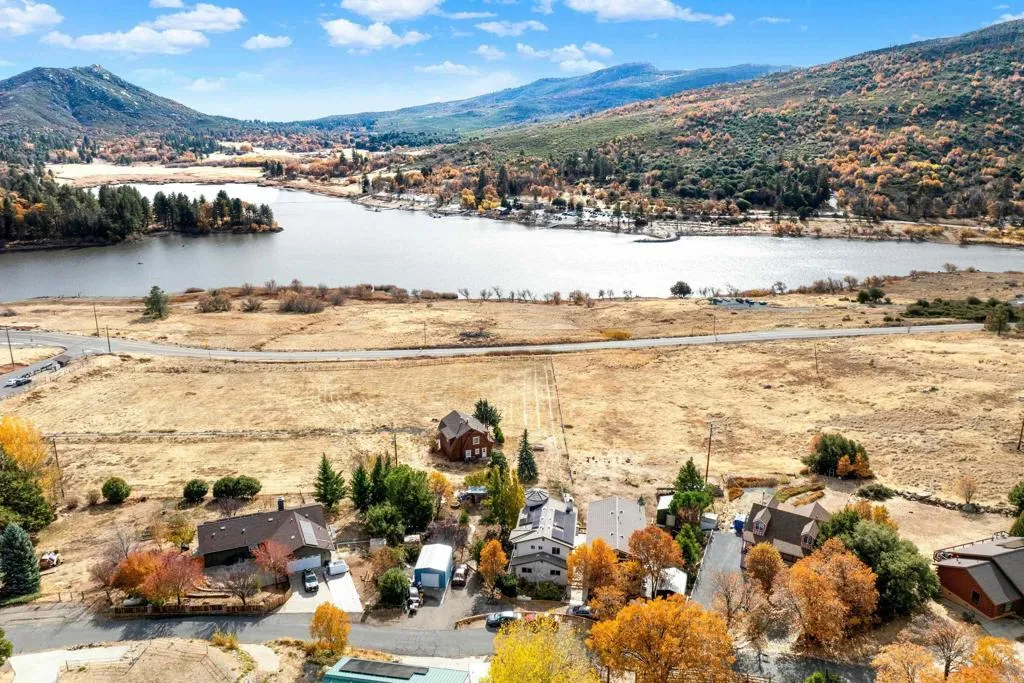 https://cdn.realtyfeed.com/cdn/127/306467281/ba0880e31cc03a1740b9c3f3ac1a6600.webp