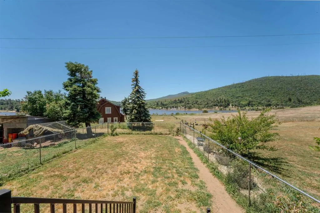 https://cdn.realtyfeed.com/cdn/127/306467281/daaea2fd246350f80a444870772ea91e.webp