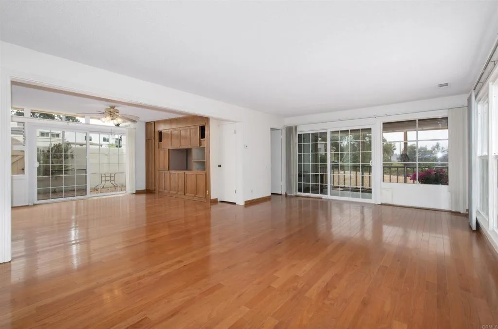 Photo #9: NDP2505863 Listing: Photo #9