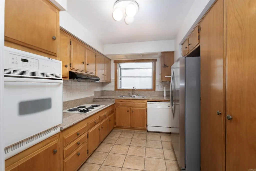 Photo #17: NDP2505863 Listing: Photo #17