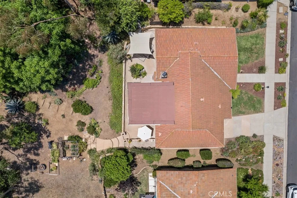 https://cdn.realtyfeed.com/cdn/127/306467555/90ccee1d8540656b3529a1a736ed6561.webp
