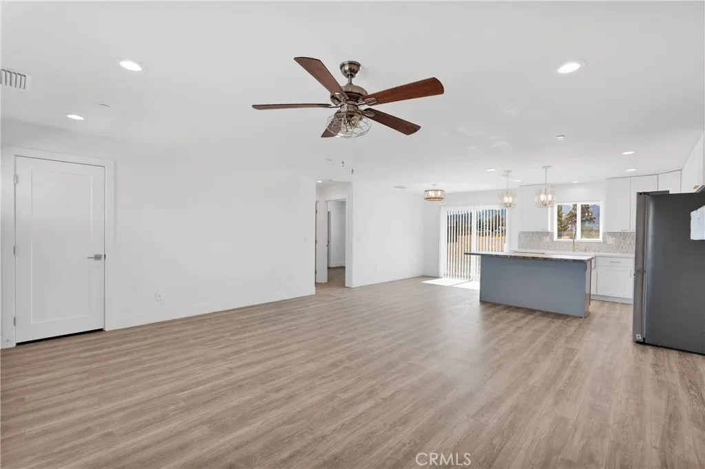 37325 Indian Avenue, Yermo, CA 92398 - Photo 5 of 47, Yermo, CA