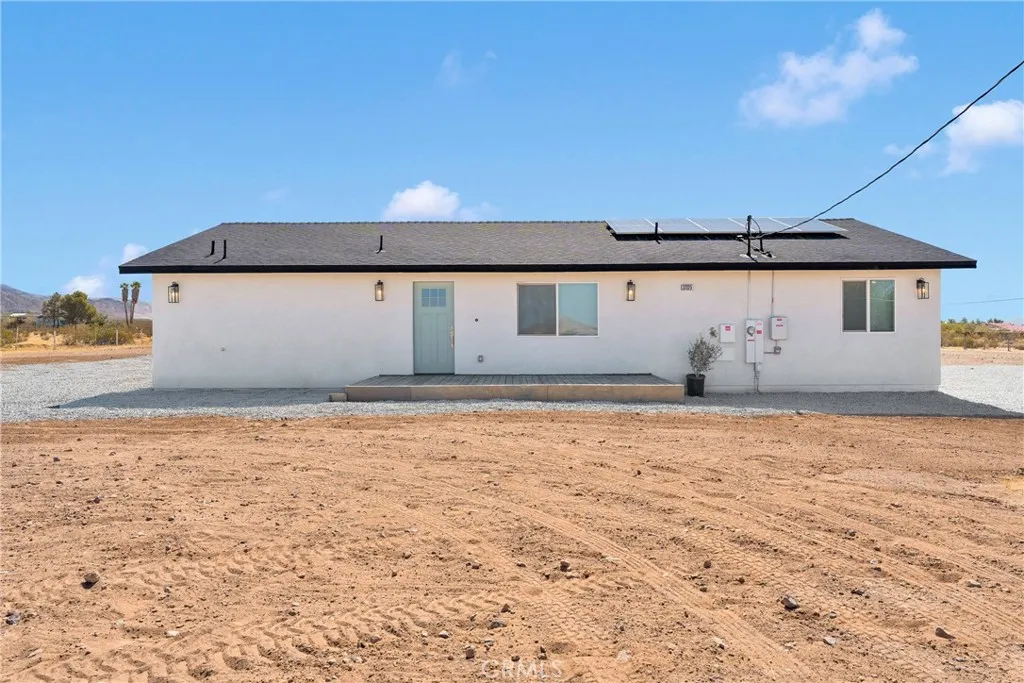 37325 Indian Avenue, Yermo, CA 92398