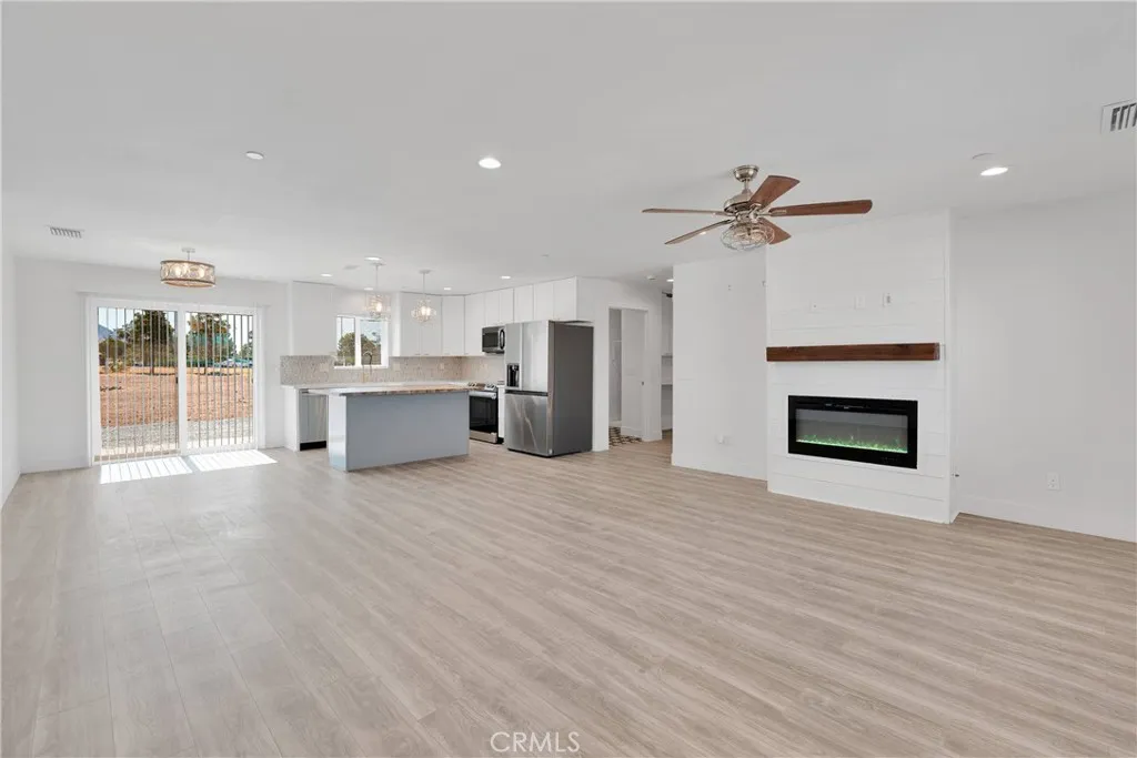 37325 Indian Avenue, Yermo, CA 92398 - Photo 4 of 47, Yermo, CA