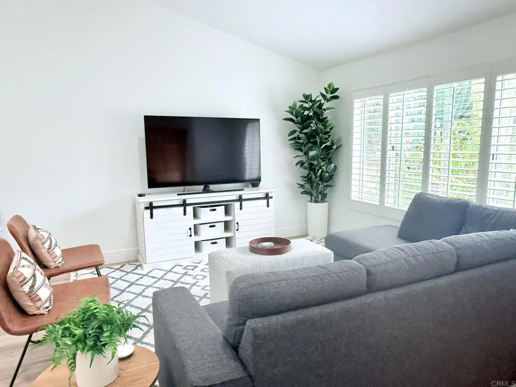 https://cdn.realtyfeed.com/cdn/127/306467938/10d2d2e282bd6c9660e1639ba3f1b84c.webp