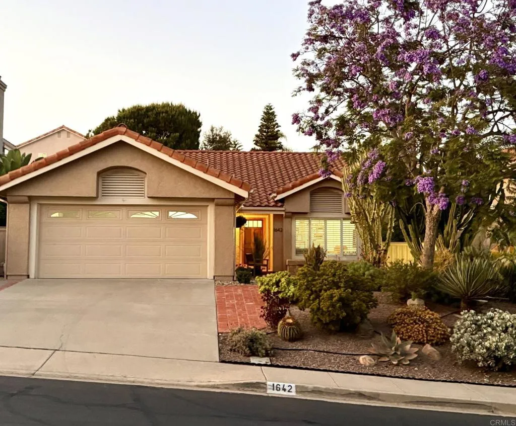 https://cdn.realtyfeed.com/cdn/127/306467938/b0f23cabee15c3c8084a1f21a2730fb2.webp