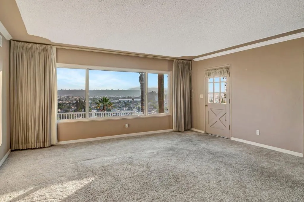 https://cdn.realtyfeed.com/cdn/127/306468005/9aa16de75ec9da990805891ae67d6475.webp