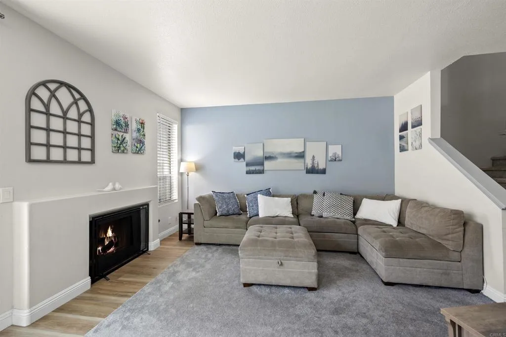 Photo #2: PTP2504481 Listing 