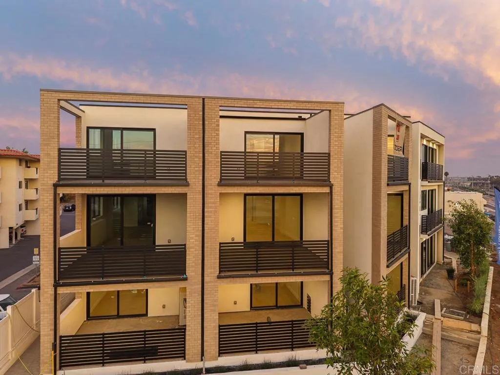 https://cdn.realtyfeed.com/cdn/127/306468295/46fa2e524c58beca3c9f1bd18dc5e5e4.webp