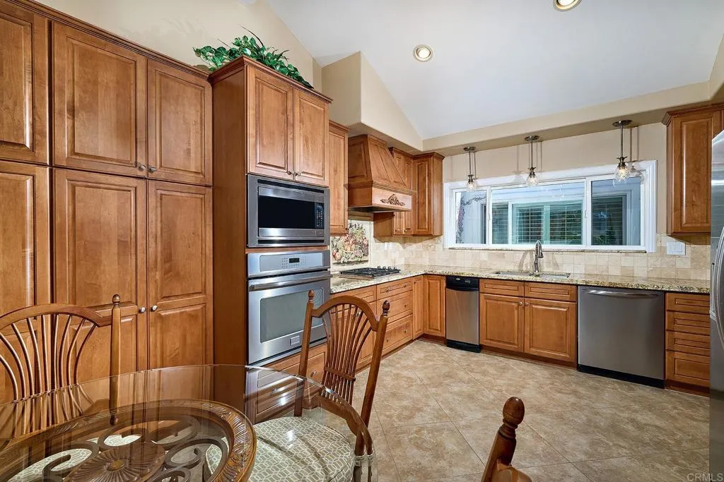 Photo #4: NDP2505898 Listing 