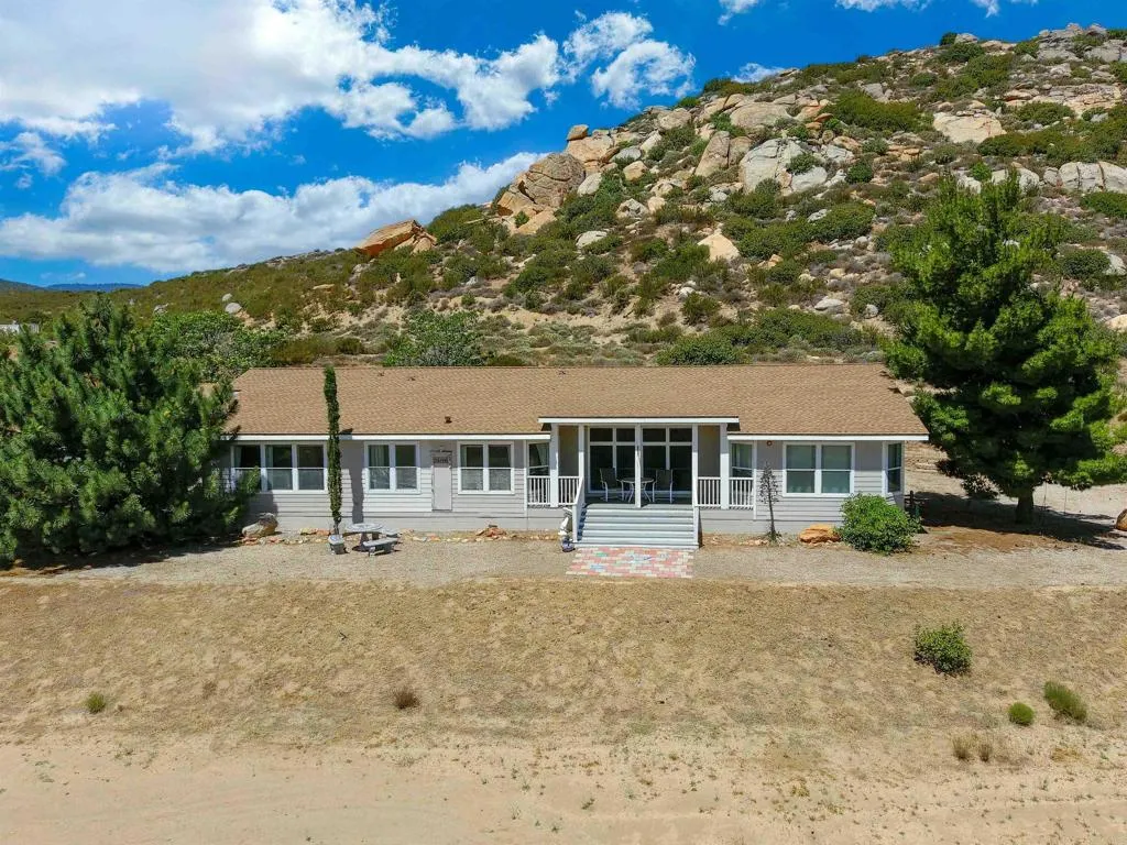 https://cdn.realtyfeed.com/cdn/127/306468350/474542d71640ba666a4ecb843349e935.webp
