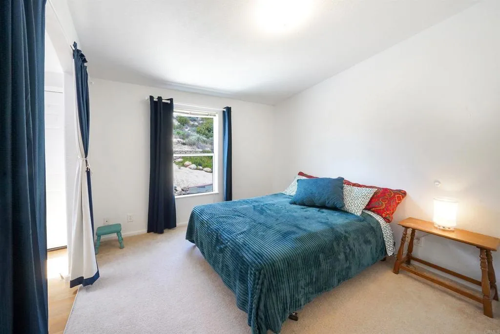 https://cdn.realtyfeed.com/cdn/127/306468350/6d8b0c7449346ea51ae76b8bbf2c0fb7.webp