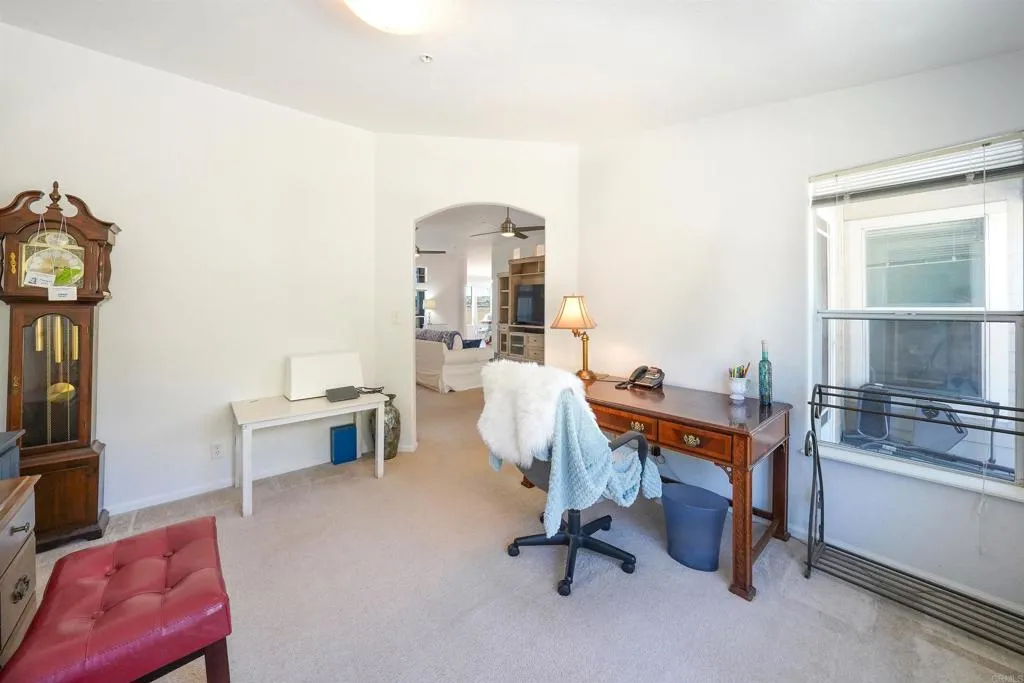 https://cdn.realtyfeed.com/cdn/127/306468350/6f1921872781d6ce4be6a36ee572157e.webp