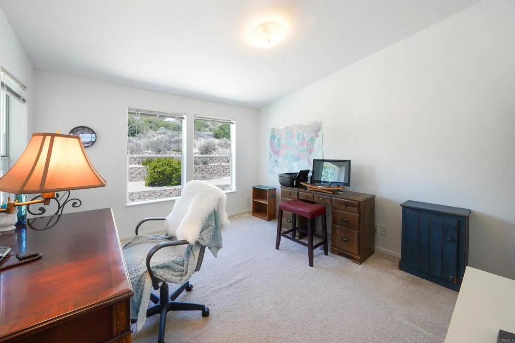 https://cdn.realtyfeed.com/cdn/127/306468350/8d348ae538d4c399304be7885f79f4b8.webp