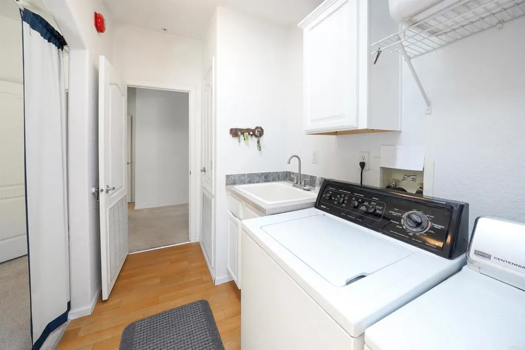 https://cdn.realtyfeed.com/cdn/127/306468350/ce43285fd0b204da5c00ff24d7ae6711.webp