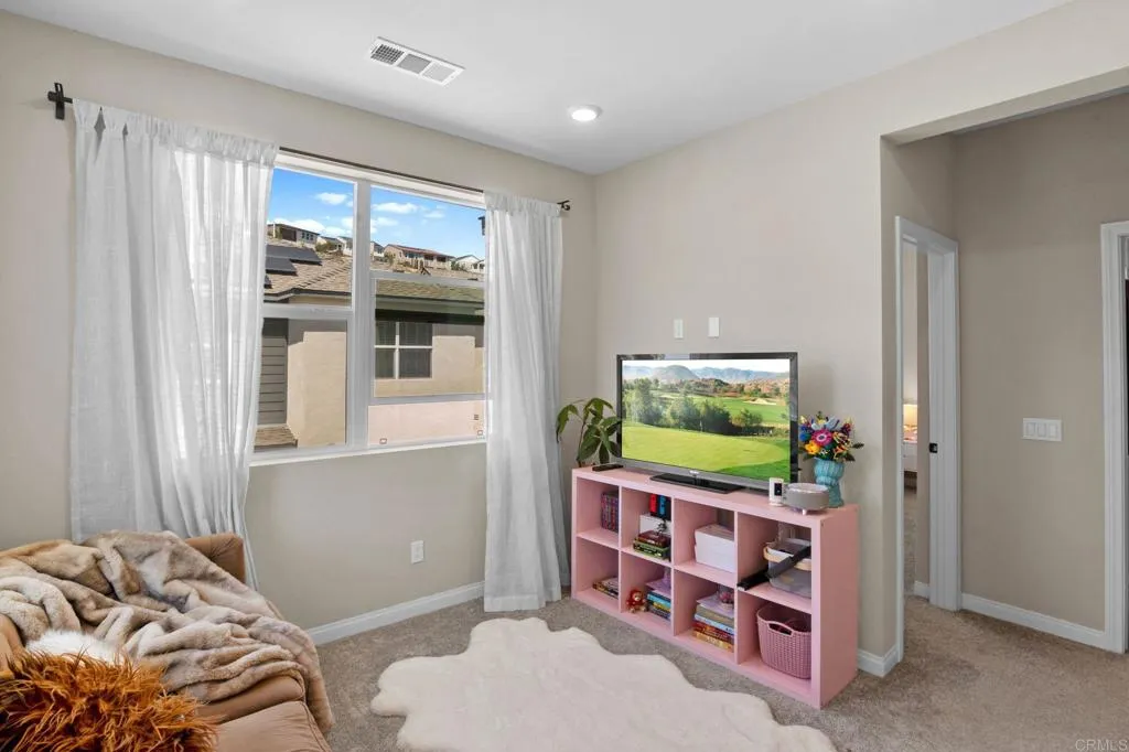 https://cdn.realtyfeed.com/cdn/127/306468404/6df27e4b08ac7a8e73b9bb9f2475aa61.webp