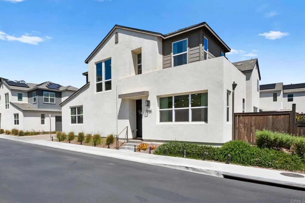 https://cdn.realtyfeed.com/cdn/127/306468404/7ac86cb7131469c30ad405749e97d51b.webp