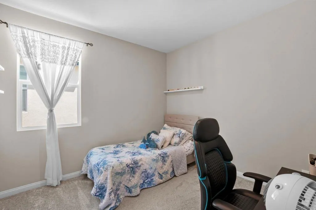 https://cdn.realtyfeed.com/cdn/127/306468404/fa18752d326a4360d3aeb987448a1e77.webp