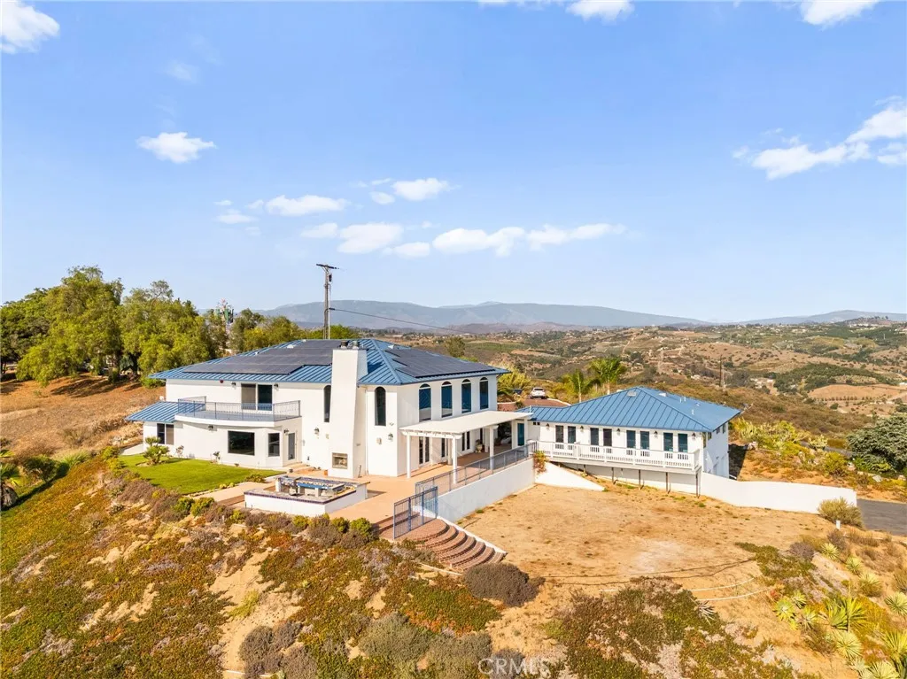 https://cdn.realtyfeed.com/cdn/127/306468413/df63be1b2085757aff75cf699f24ff36.webp