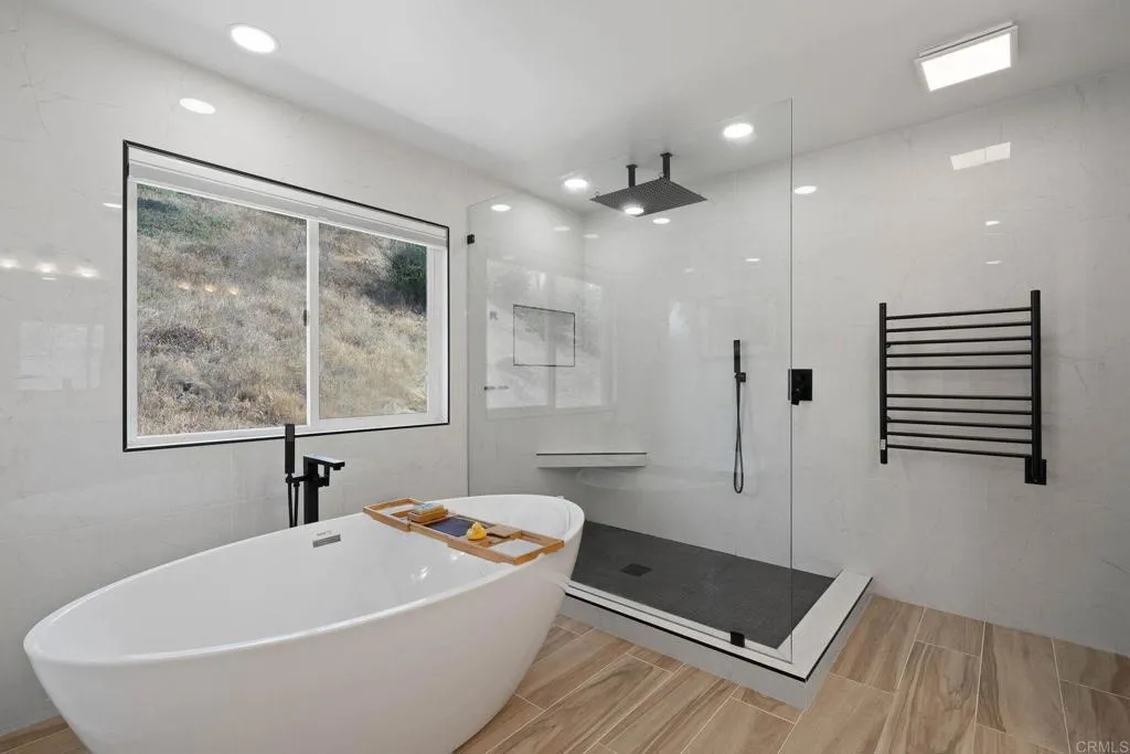 Photo #20: PTP2504496 Listing: Photo #20