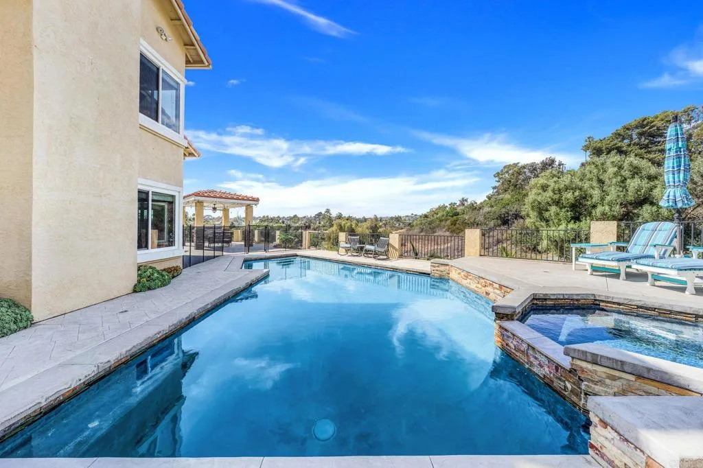 Photo #37: PTP2504496 Listing: Photo #37