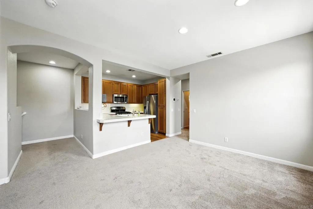 https://cdn.realtyfeed.com/cdn/127/306468498/7e07e394e78840f4afaebcf52076a4ed.webp