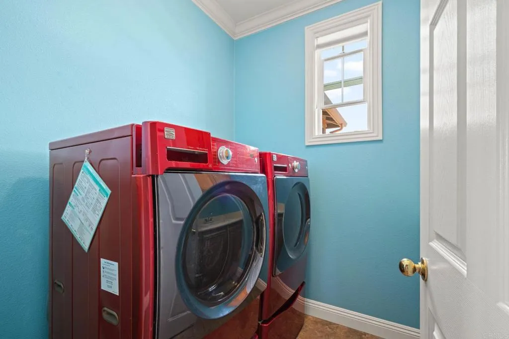 https://cdn.realtyfeed.com/cdn/127/306468619/48431df9c58d025793c6bdac4ef3871c.webp