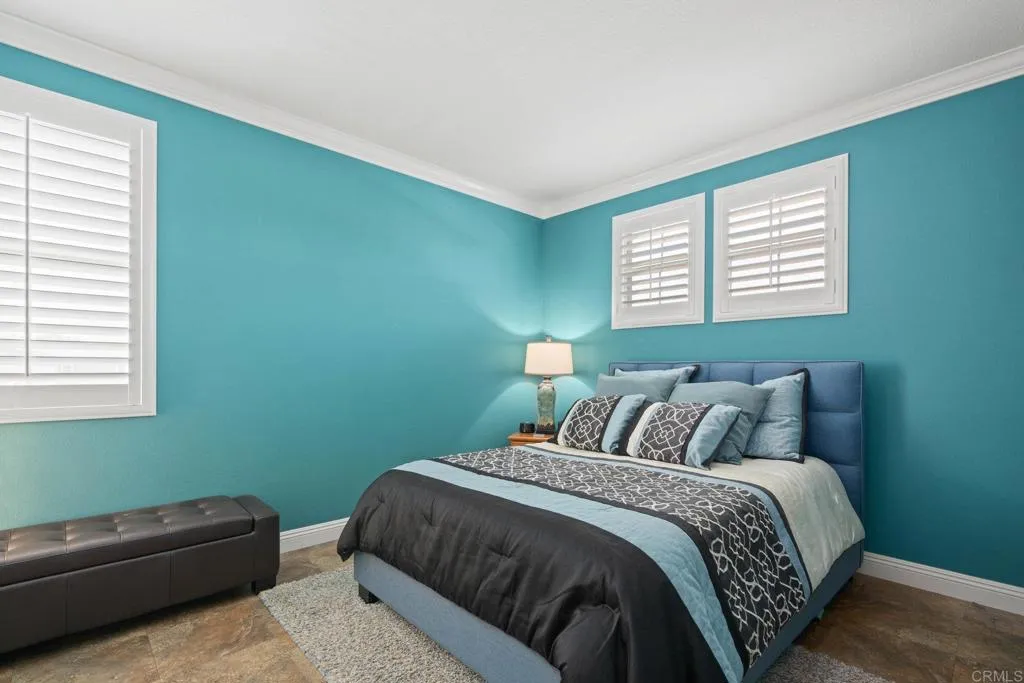 https://cdn.realtyfeed.com/cdn/127/306468619/717e03bb4f8108e84ba092475d49ec82.webp
