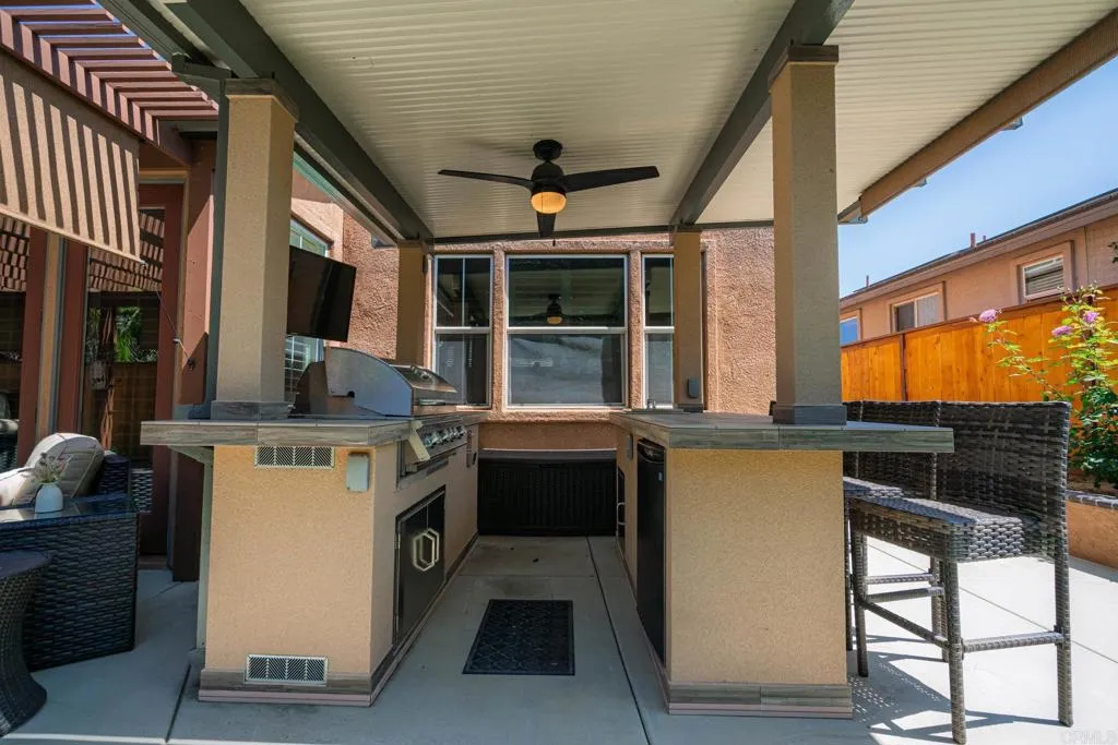 https://cdn.realtyfeed.com/cdn/127/306468619/8822a35f346c2fae9cbc0eac377d3c73.webp