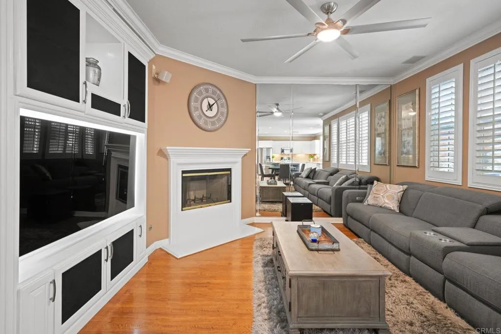 https://cdn.realtyfeed.com/cdn/127/306468619/bf9cb2925fd206ba6a1ef43307d58947.webp